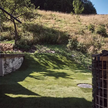 Pri Donovaloch So Saunou بيت للعطل Motycky